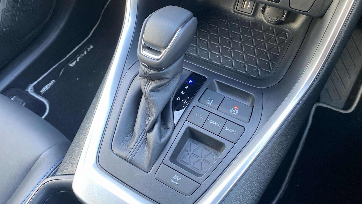 Used Toyota RAV4 for sale - 77016086: Photo 27