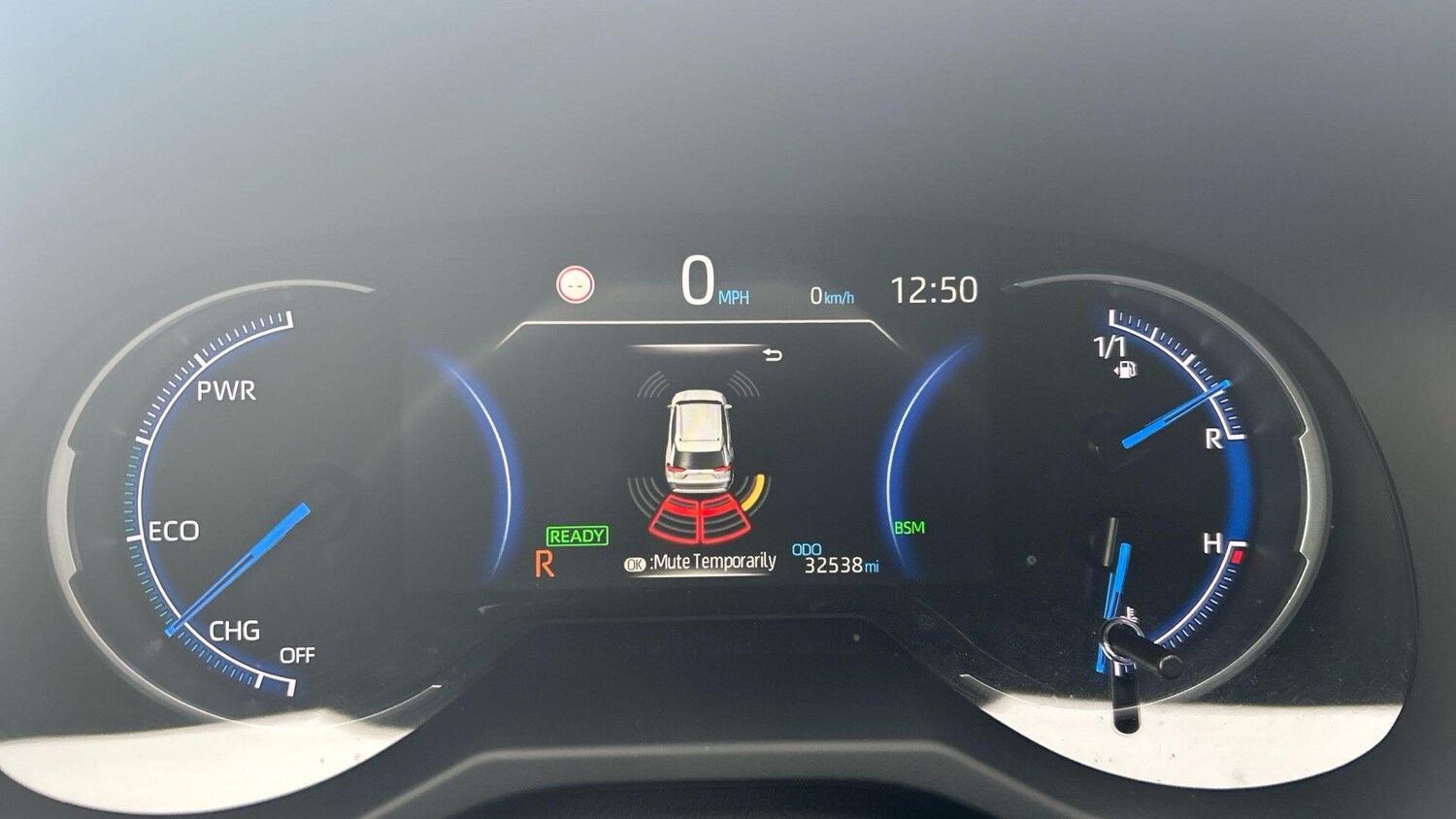 Used Toyota RAV4 2022 for sale - 77683526: Photo 25