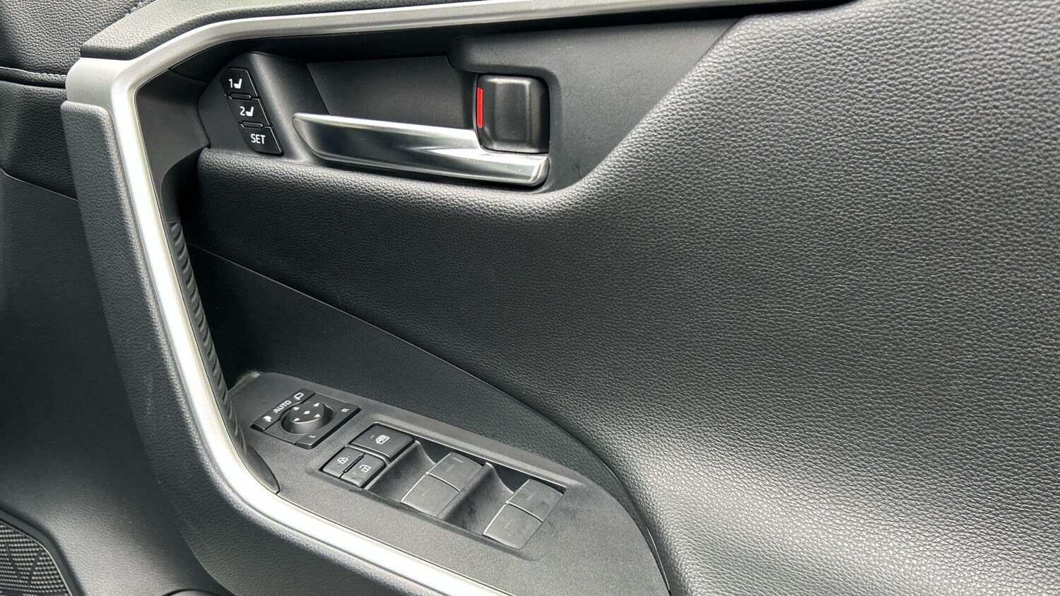 Used Toyota RAV4 2022 for sale - 77683526: Photo 39