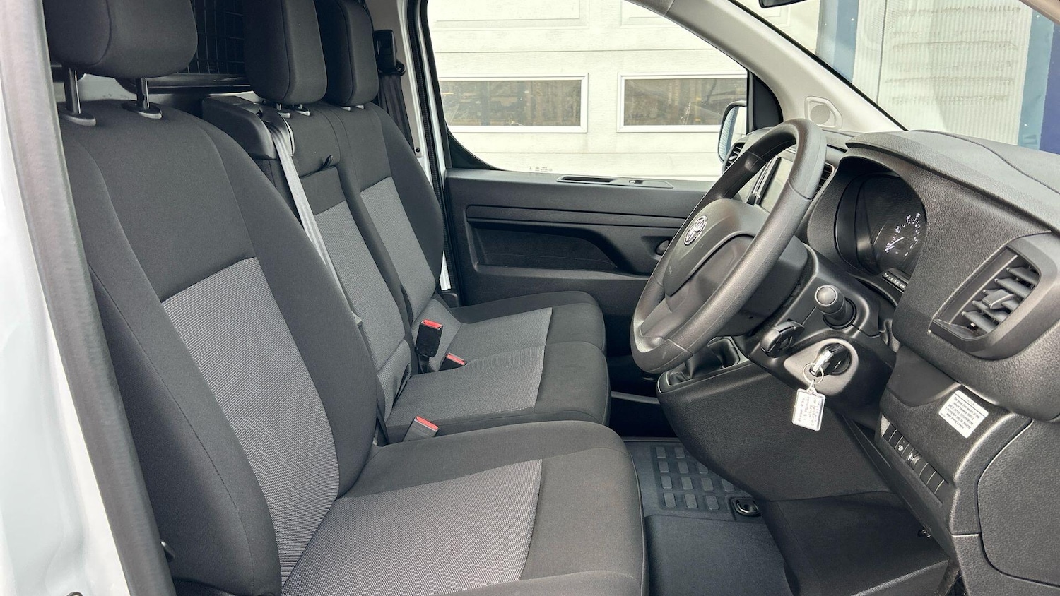 Used Toyota ProAce 2023 for sale - 76424329: Photo 15