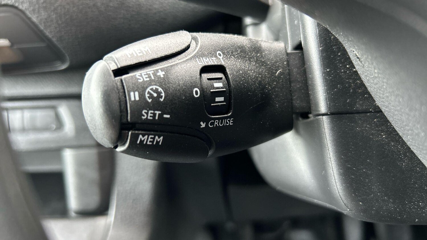 Used Toyota ProAce 2023 for sale - 76424329: Photo 37