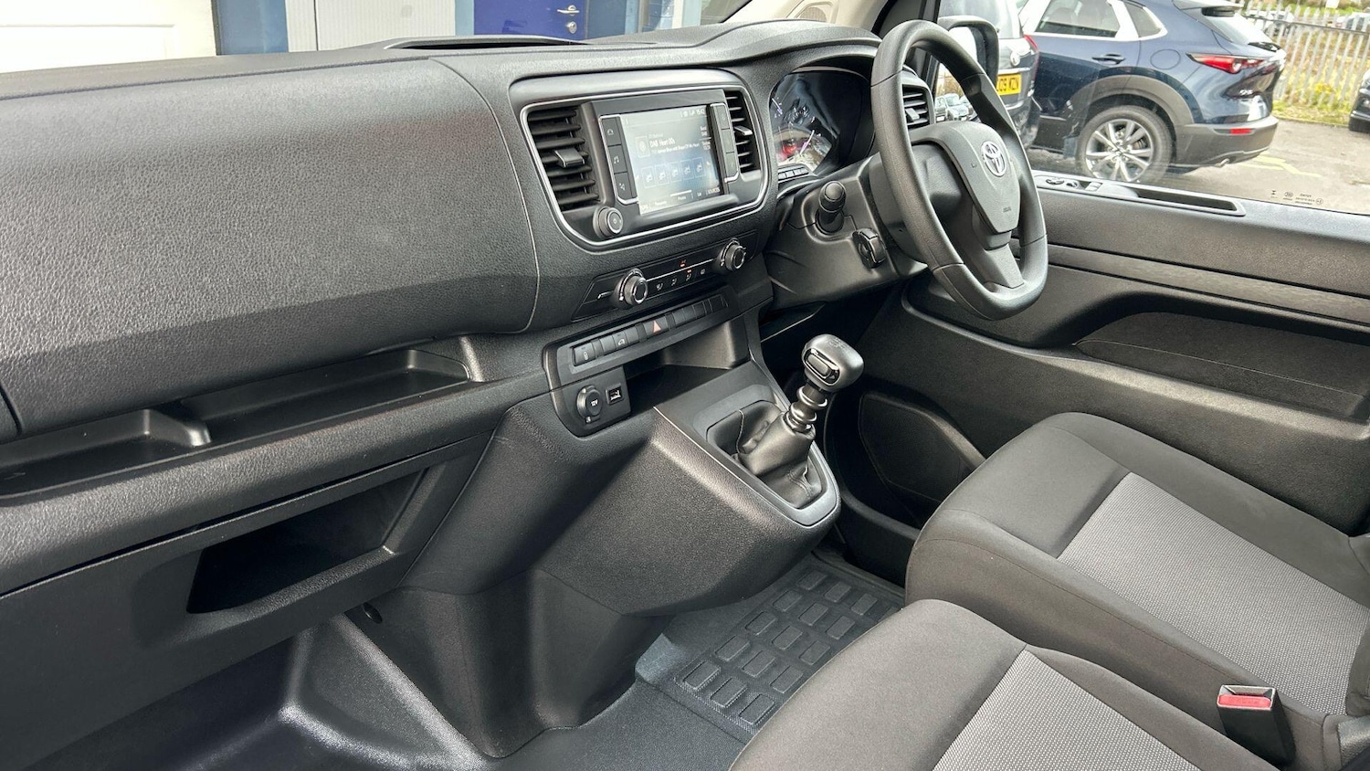 Used Toyota ProAce 2023 for sale - 76424329: Photo 9