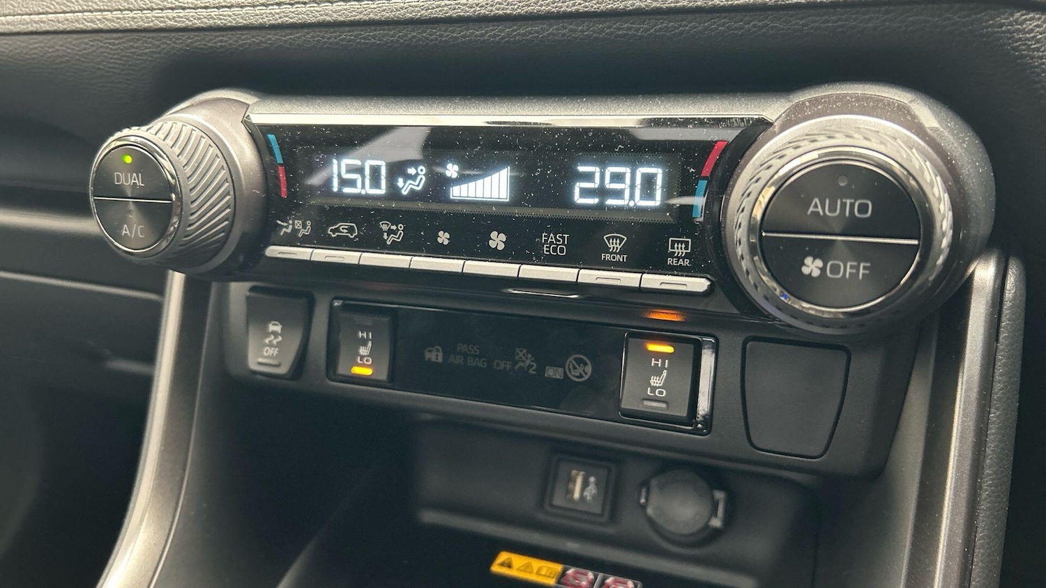 Used Toyota RAV4 2025 for sale - 76619841: Photo 30