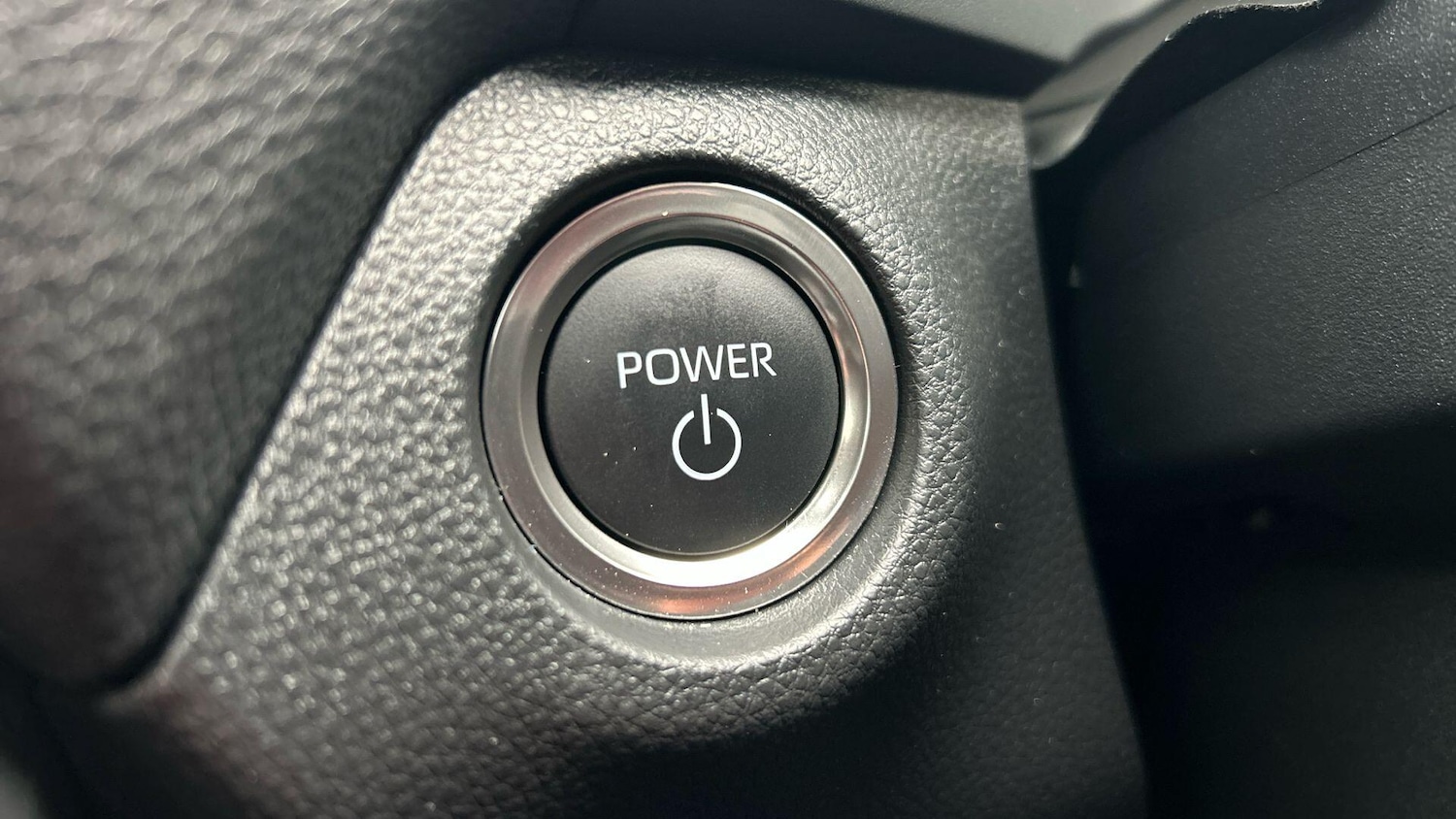 Used Toyota RAV4 2025 for sale - 76619841: Photo 32