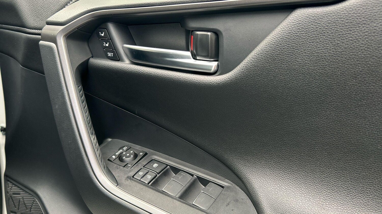 Used Toyota RAV4 2025 for sale - 76619841: Photo 39