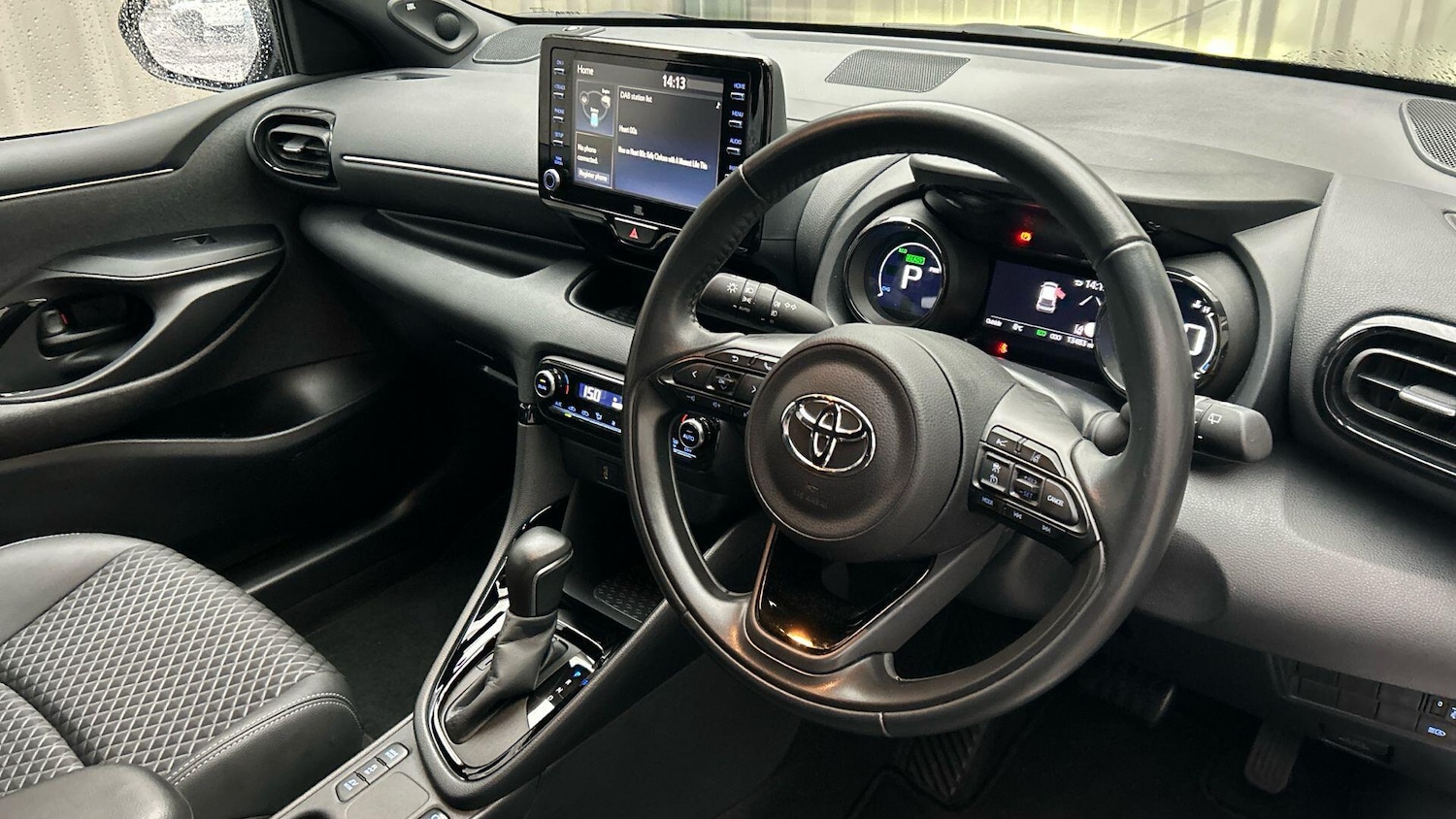 Used Toyota Yaris 2021 for sale - 77279732: Photo 10