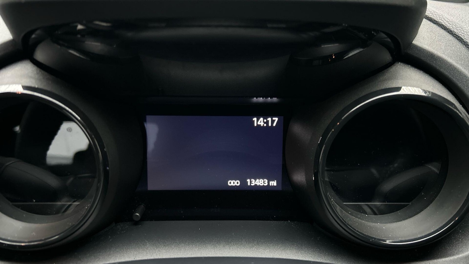 Used Toyota Yaris 2021 for sale - 77279732: Photo 13