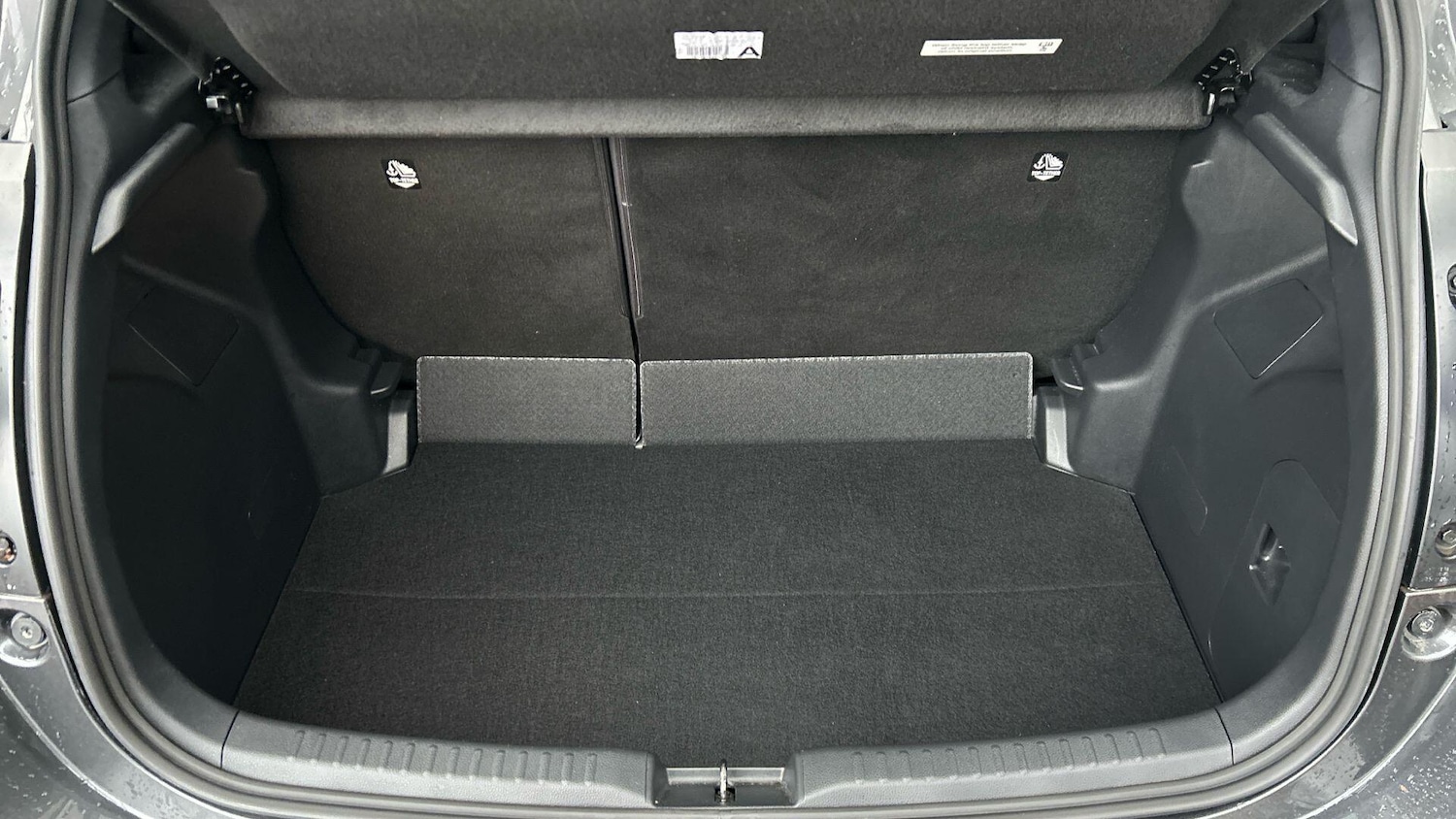 Used Toyota Yaris 2021 for sale - 77279732: Photo 18