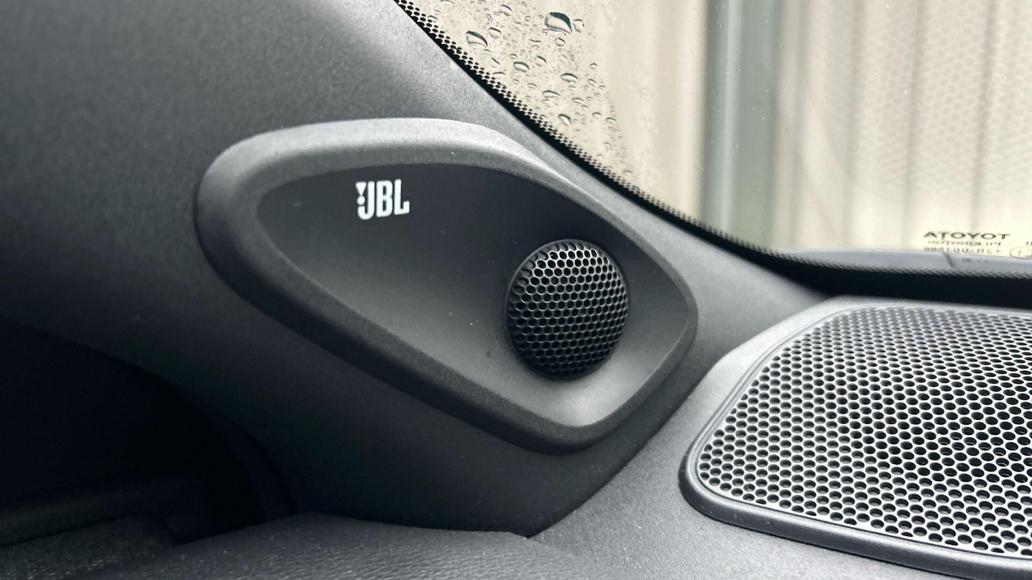 Used Toyota Yaris 2021 for sale - 77279732: Photo 28