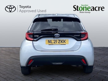 Used Toyota Yaris 2021 for sale - 79362090: Photo