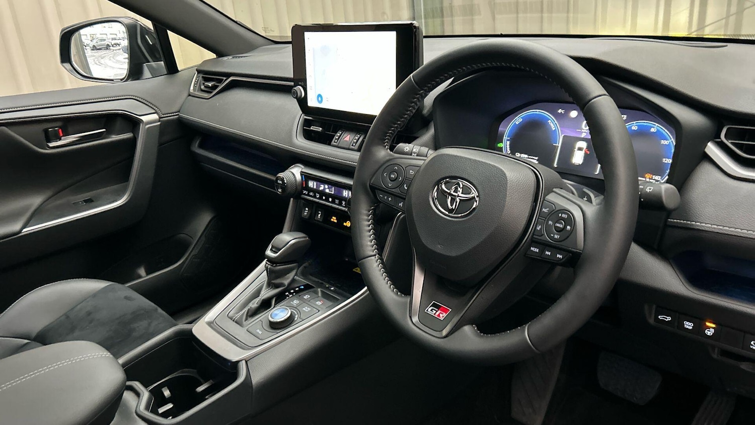 Used Toyota RAV4 2025 for sale - 76802280: Photo 10