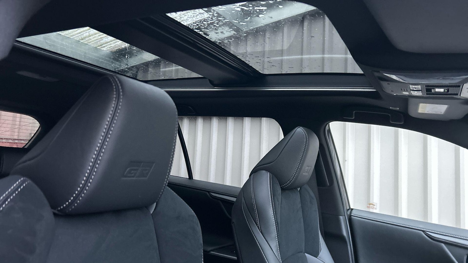 Used Toyota RAV4 2025 for sale - 76802280: Photo 21