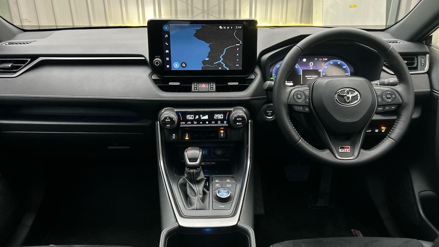 Used Toyota RAV4 2025 for sale - 76802280: Photo 9