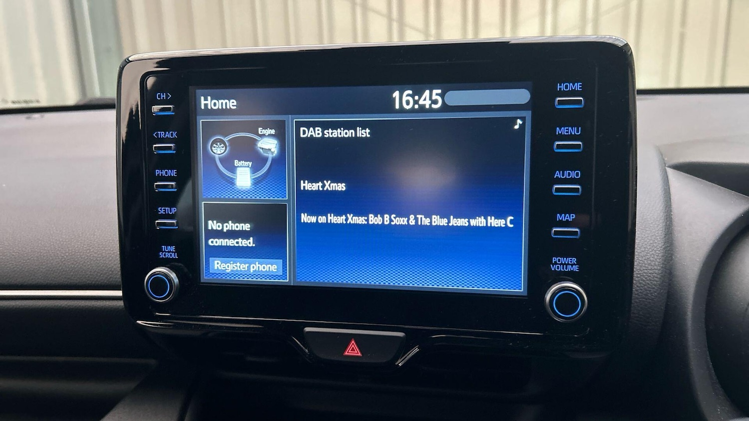 Used Toyota Yaris 2022 for sale - 76912769: Photo 23