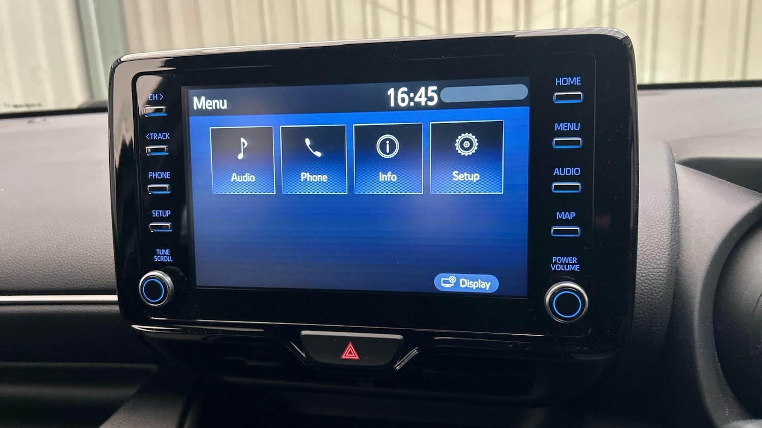 Used Toyota Yaris 2022 for sale - 76912769: Photo 24