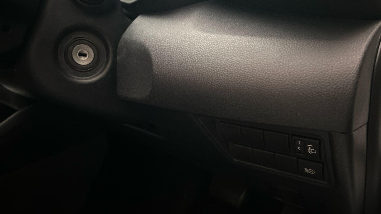 Used Toyota Yaris 2022 for sale - 76912769: Photo 32