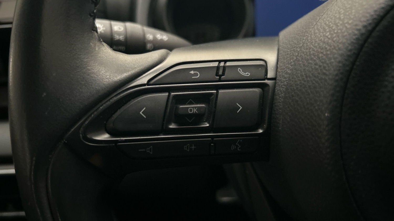 Used Toyota Yaris 2022 for sale - 76912769: Photo 33