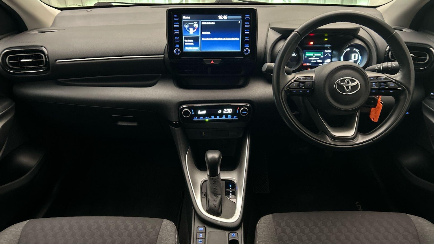 Used Toyota Yaris 2022 for sale - 76912769: Photo 7