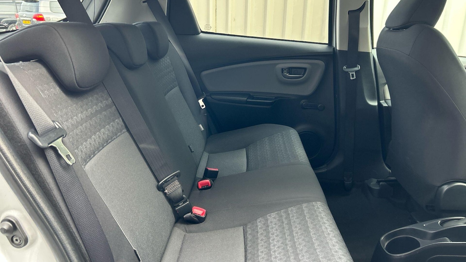 Used Toyota Yaris 2016 for sale - 77783799: Photo 16