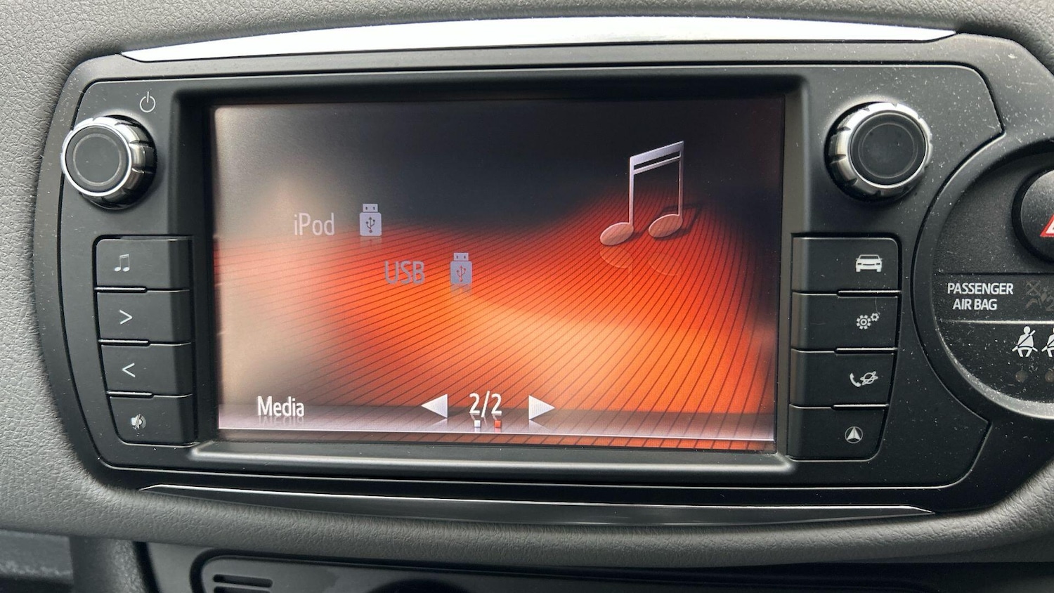 Used Toyota Yaris 2016 for sale - 77783799: Photo 24