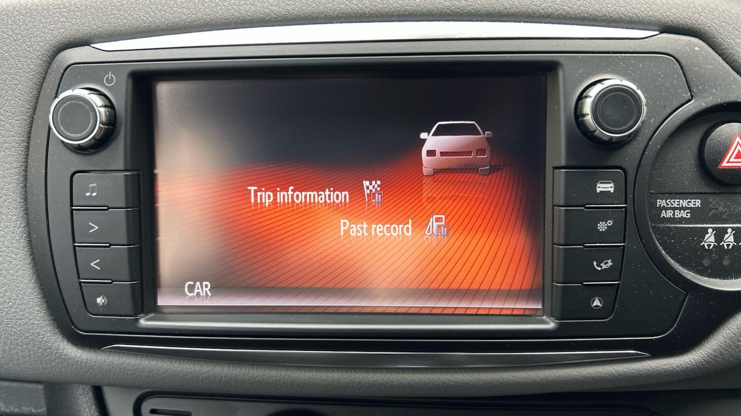 Used Toyota Yaris 2016 for sale - 77783799: Photo 28