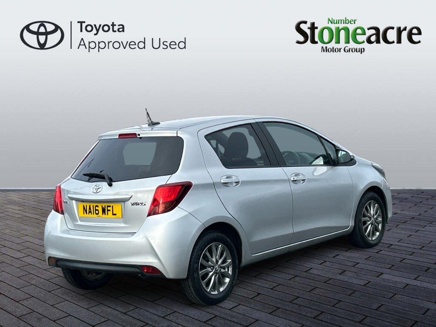 Used Toyota Yaris 2016 for sale - 77783799: Photo 3