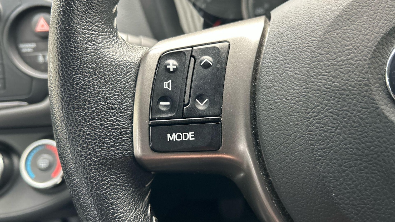 Used Toyota Yaris 2016 for sale - 77783799: Photo 33