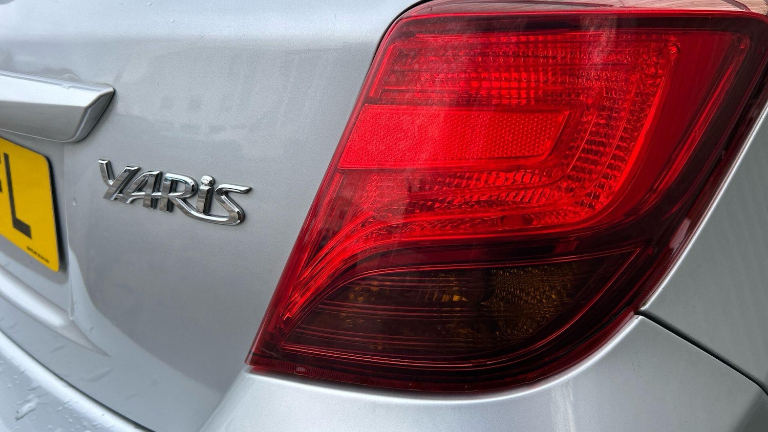 Used Toyota Yaris 2016 for sale - 77783799: Photo 41