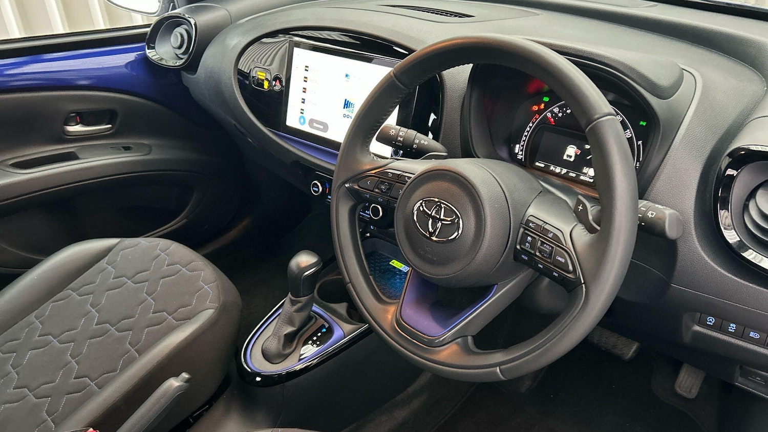 Used Toyota Aygo X for sale - 77120376: Photo 10