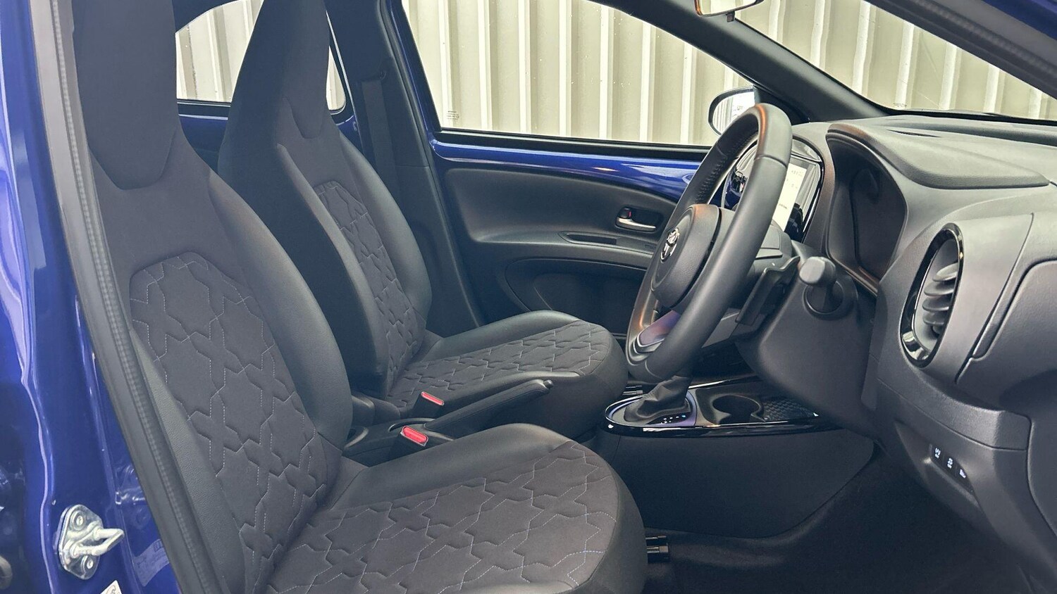 Used Toyota Aygo X for sale - 77120376: Photo 15