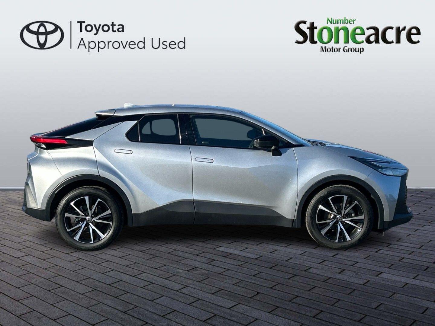 Used Toyota C-HR 2025 for sale - 77753853: Photo 2