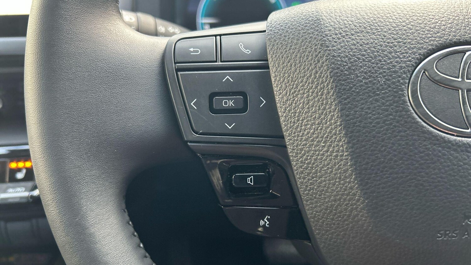 Used Toyota C-HR 2025 for sale - 77753853: Photo 37