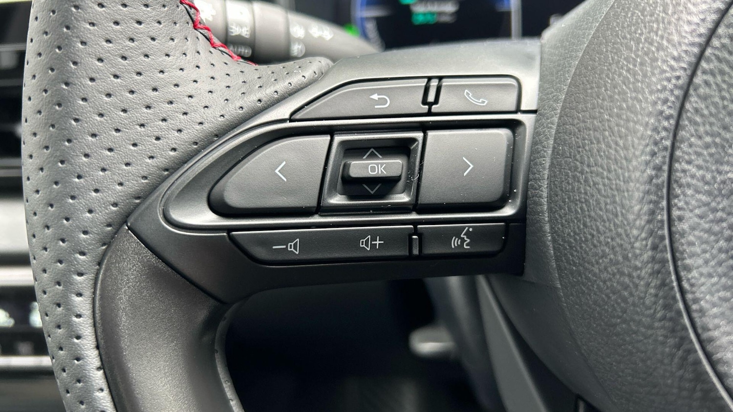 Used Toyota Yaris 2025 for sale - 76337237: Photo 35