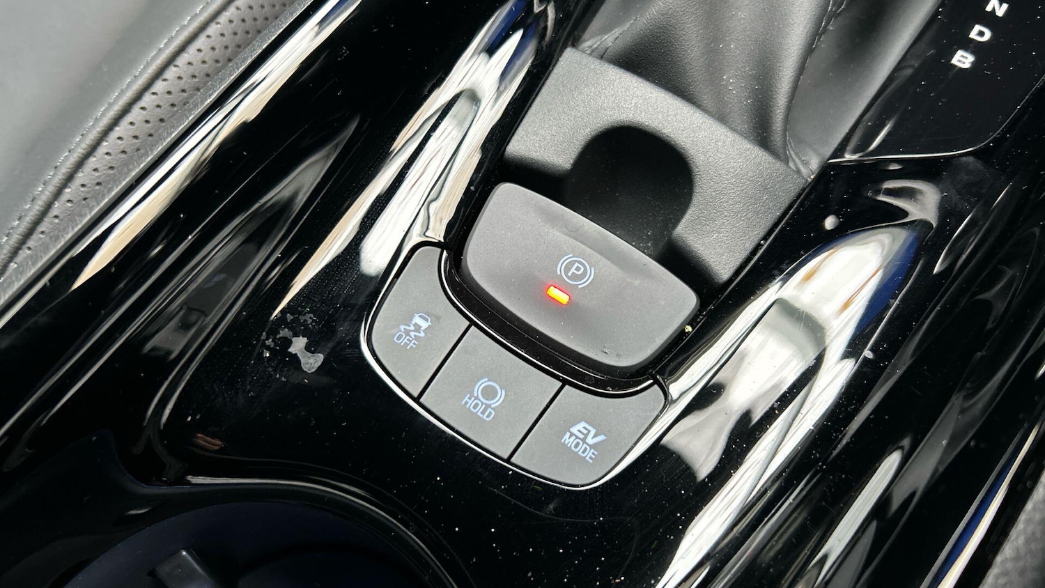 Used Toyota C-HR 2023 for sale - 76456841: Photo 34