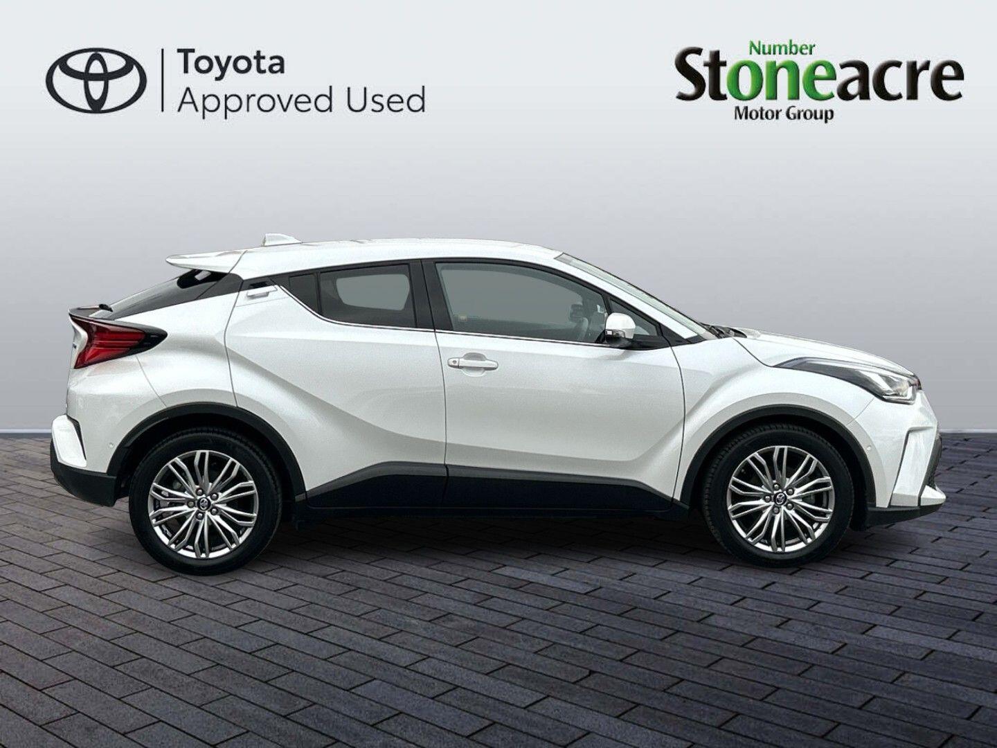Used Toyota C-HR 2023 for sale - 76456841: Photo 4