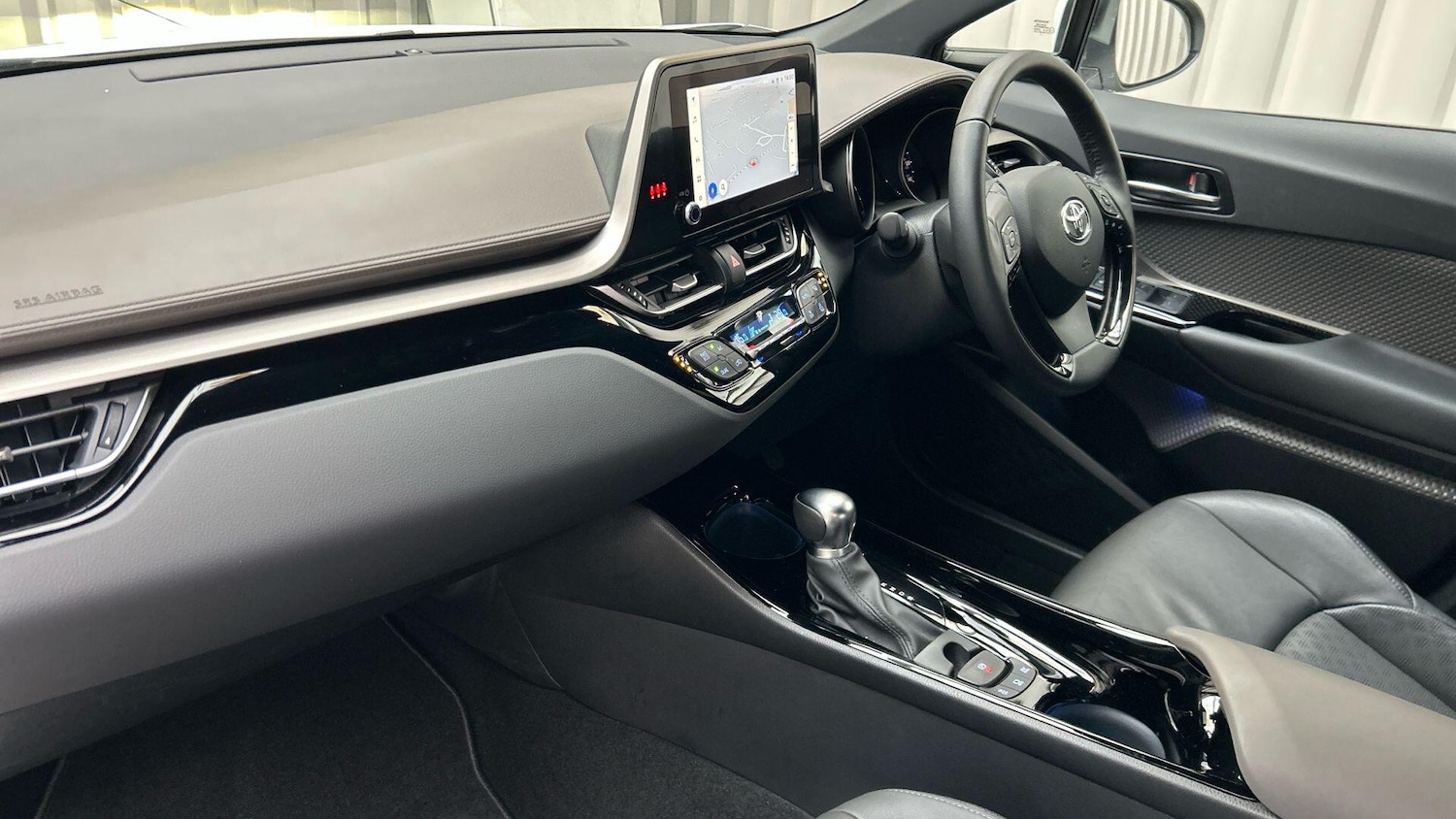 Used Toyota C-HR 2023 for sale - 76456841: Photo 45