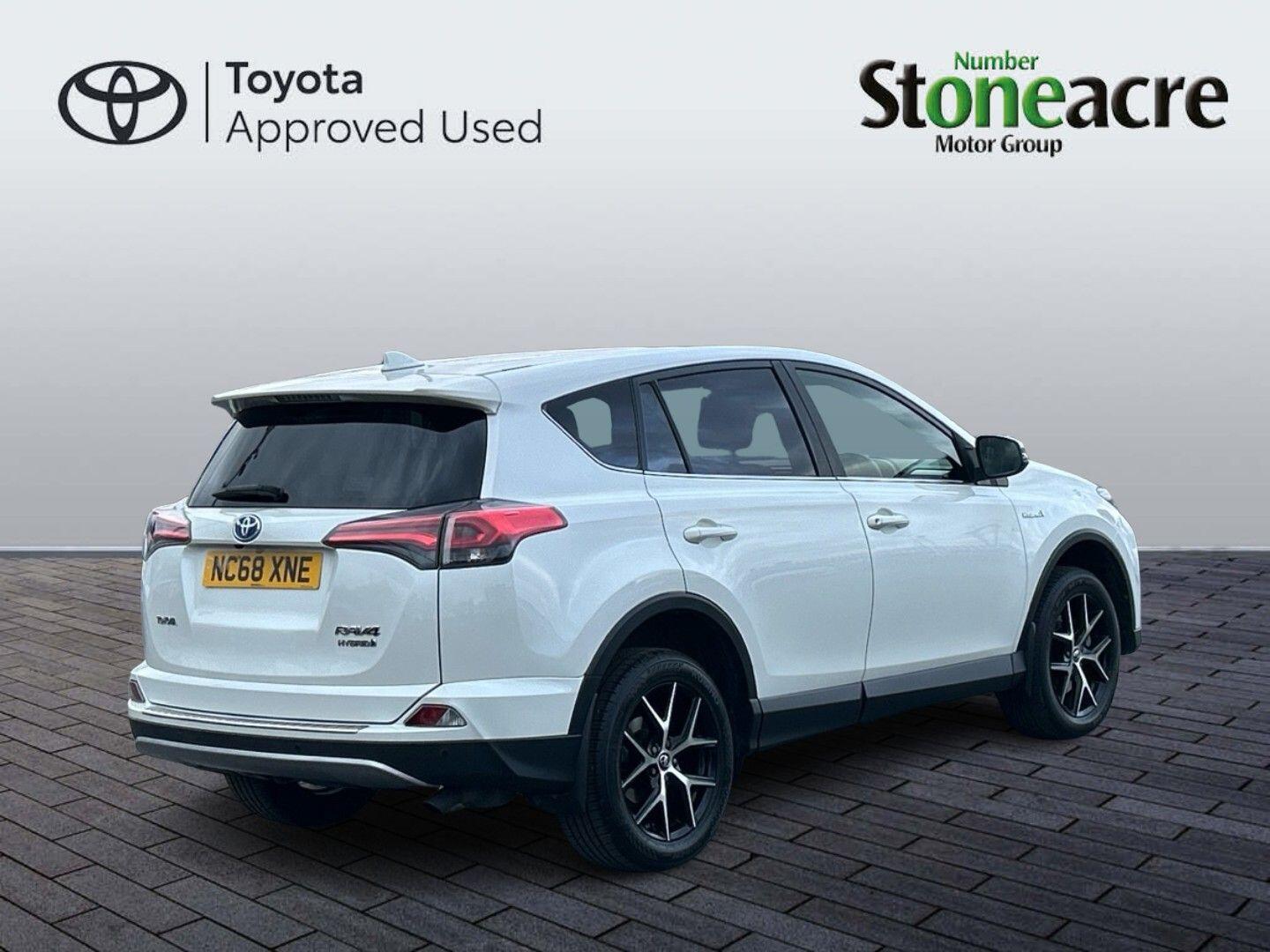 Used Toyota RAV4 2019 for sale - 77783763: Photo 3