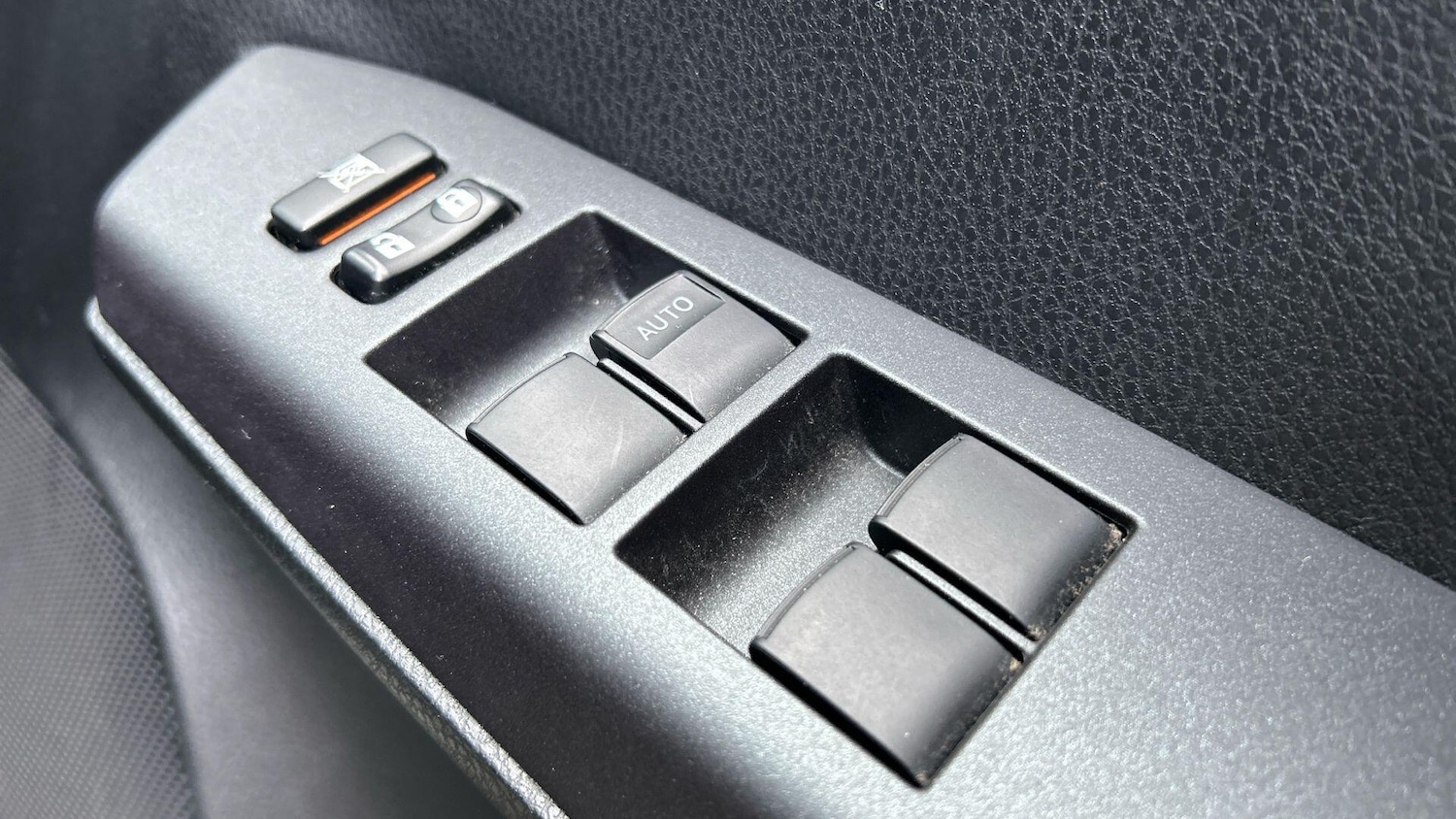 Used Toyota RAV4 2019 for sale - 77783763: Photo 37