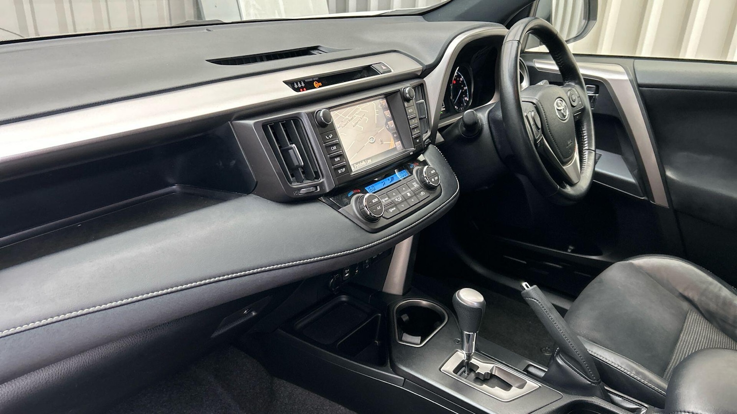 Used Toyota RAV4 2019 for sale - 77783763: Photo 40