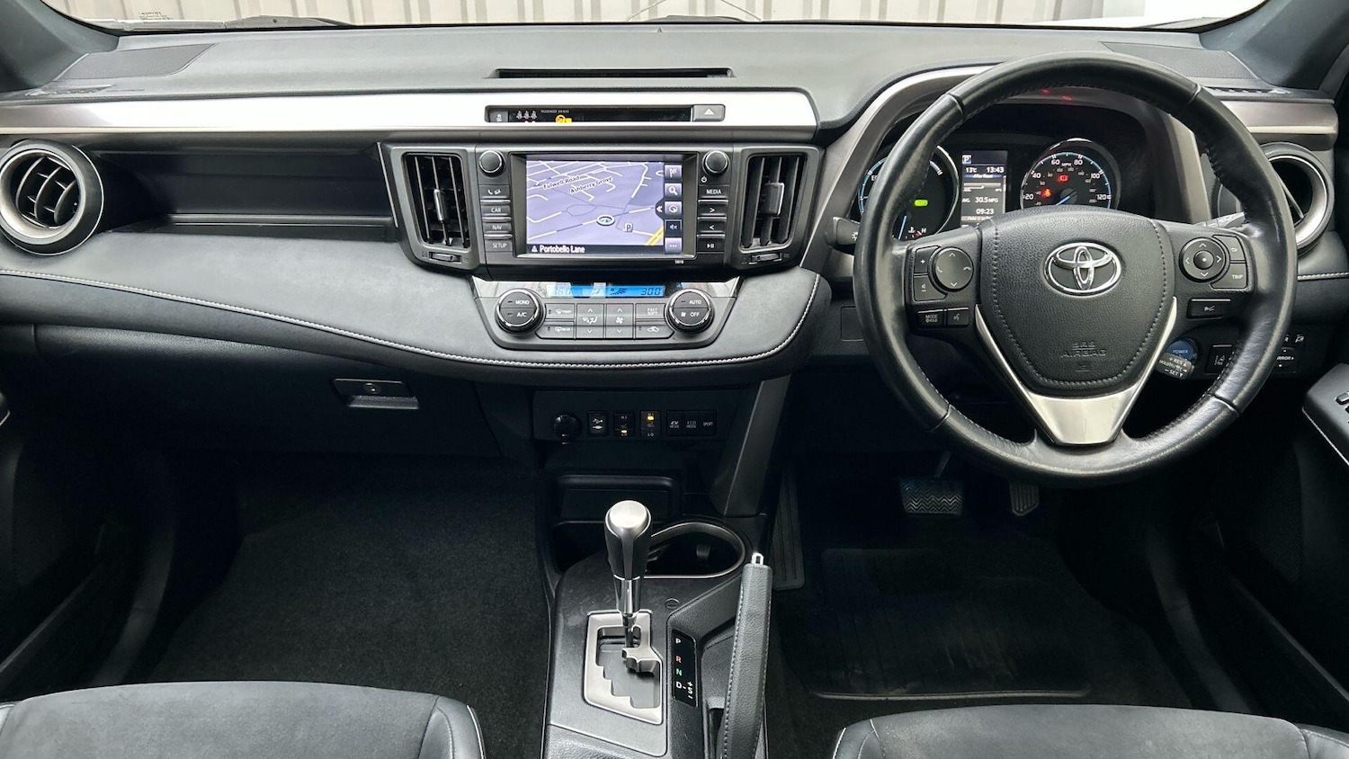 Used Toyota RAV4 2019 for sale - 77783763: Photo 9