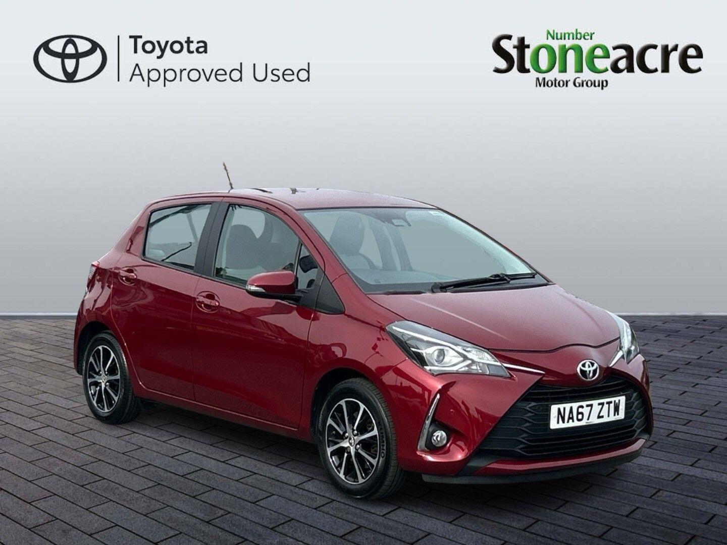 Used Toyota Yaris 2017 for sale - 76138604: Photo 1
