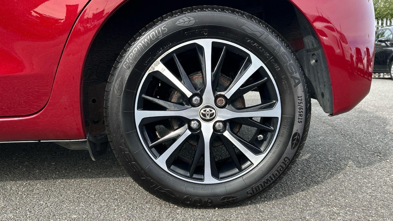 Used Toyota Yaris 2017 for sale - 76138604: Photo 21