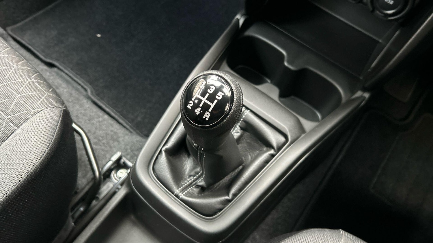 Used Suzuki Swift 2025 for sale - 76472253: Photo 37