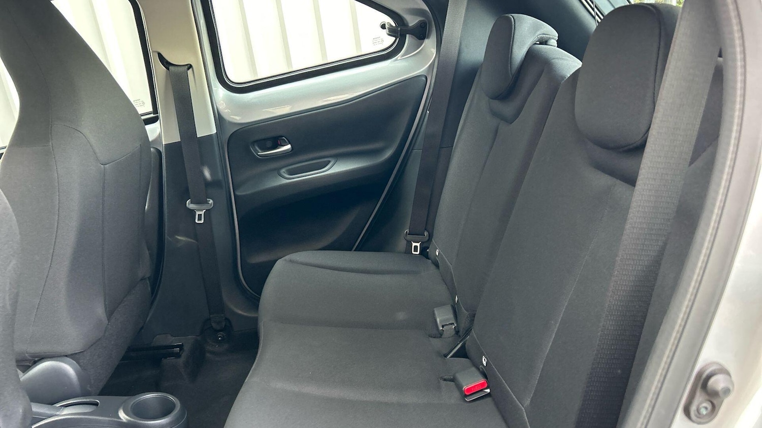 Used Toyota Aygo X 2023 for sale - 76715550: Photo 17