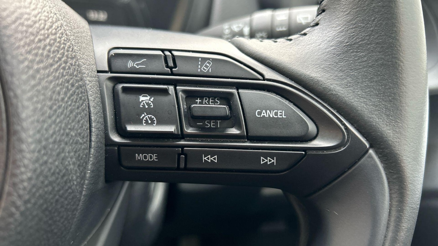 Used Toyota Aygo X 2023 for sale - 76715550: Photo 34