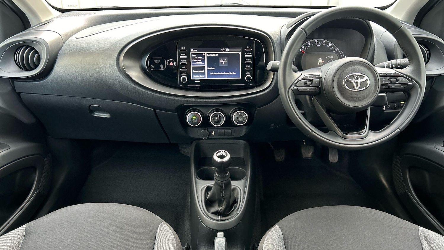 Used Toyota Aygo X 2023 for sale - 76715550: Photo 9