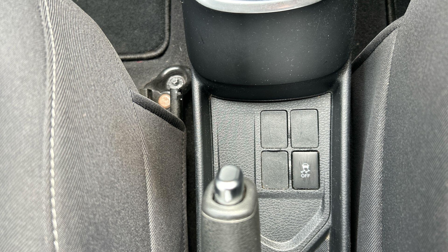 Used Toyota Yaris 2017 for sale - 77646415: Photo 30