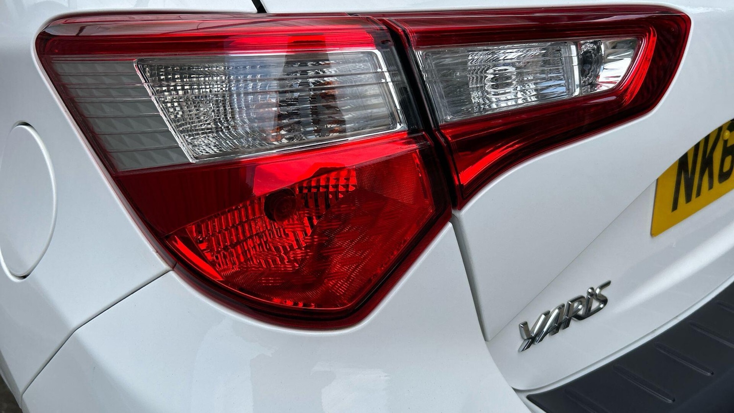 Used Toyota Yaris 2017 for sale - 77646415: Photo 42