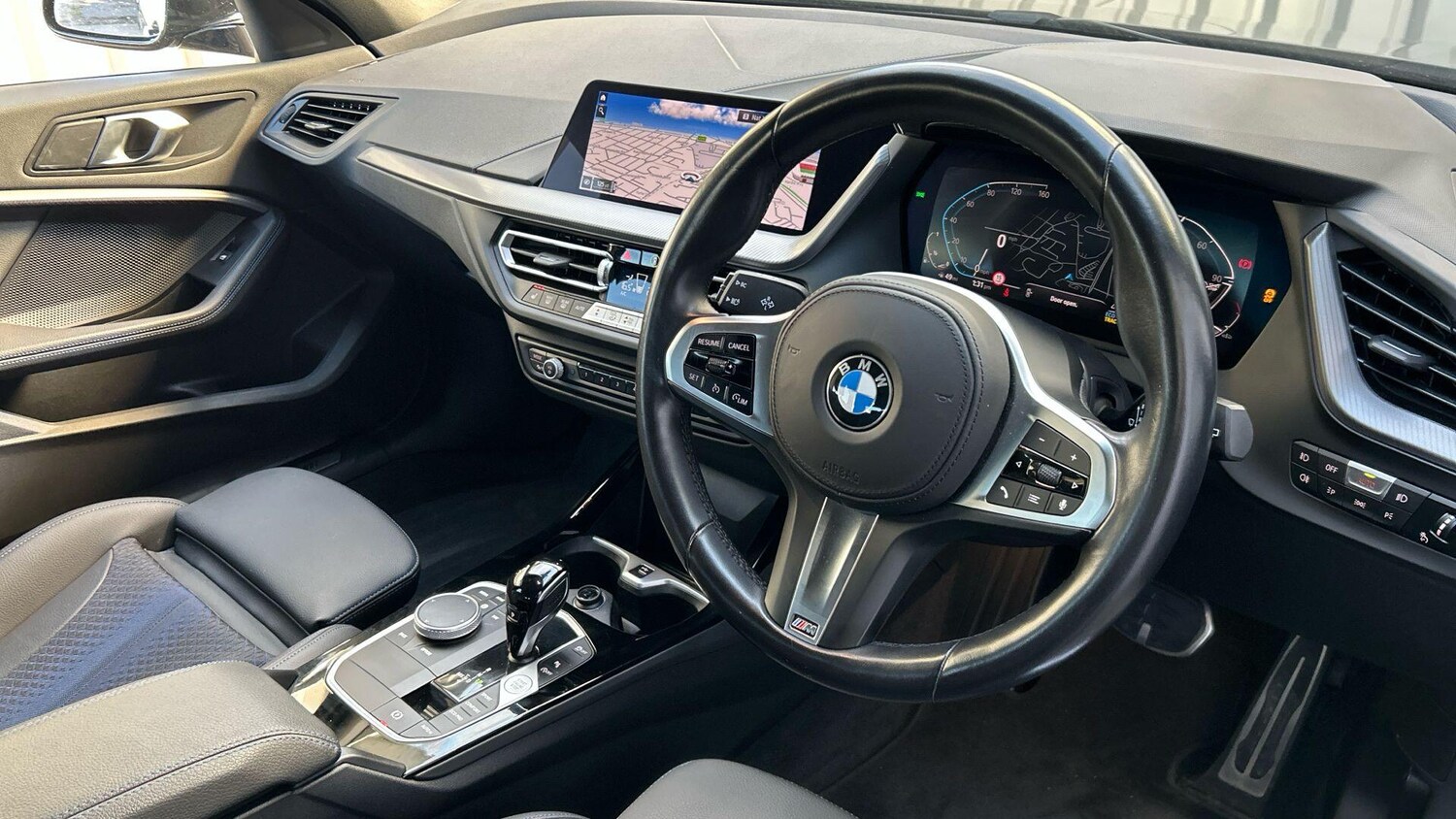 Used BMW 1 Series 2023 for sale - 76085103: Photo 10