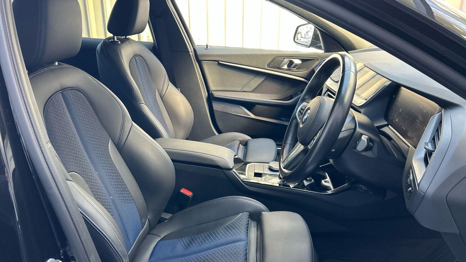 Used BMW 1 Series 2023 for sale - 76085103: Photo 15